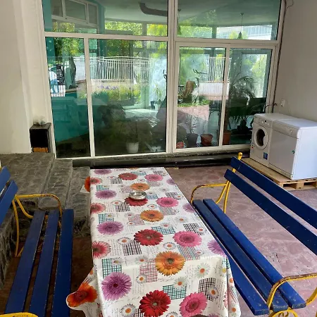 Jackie House Affittacamere Varna