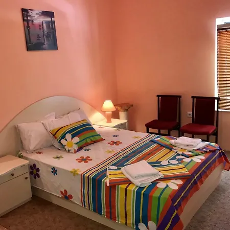 Jackie House Pensiune Varna